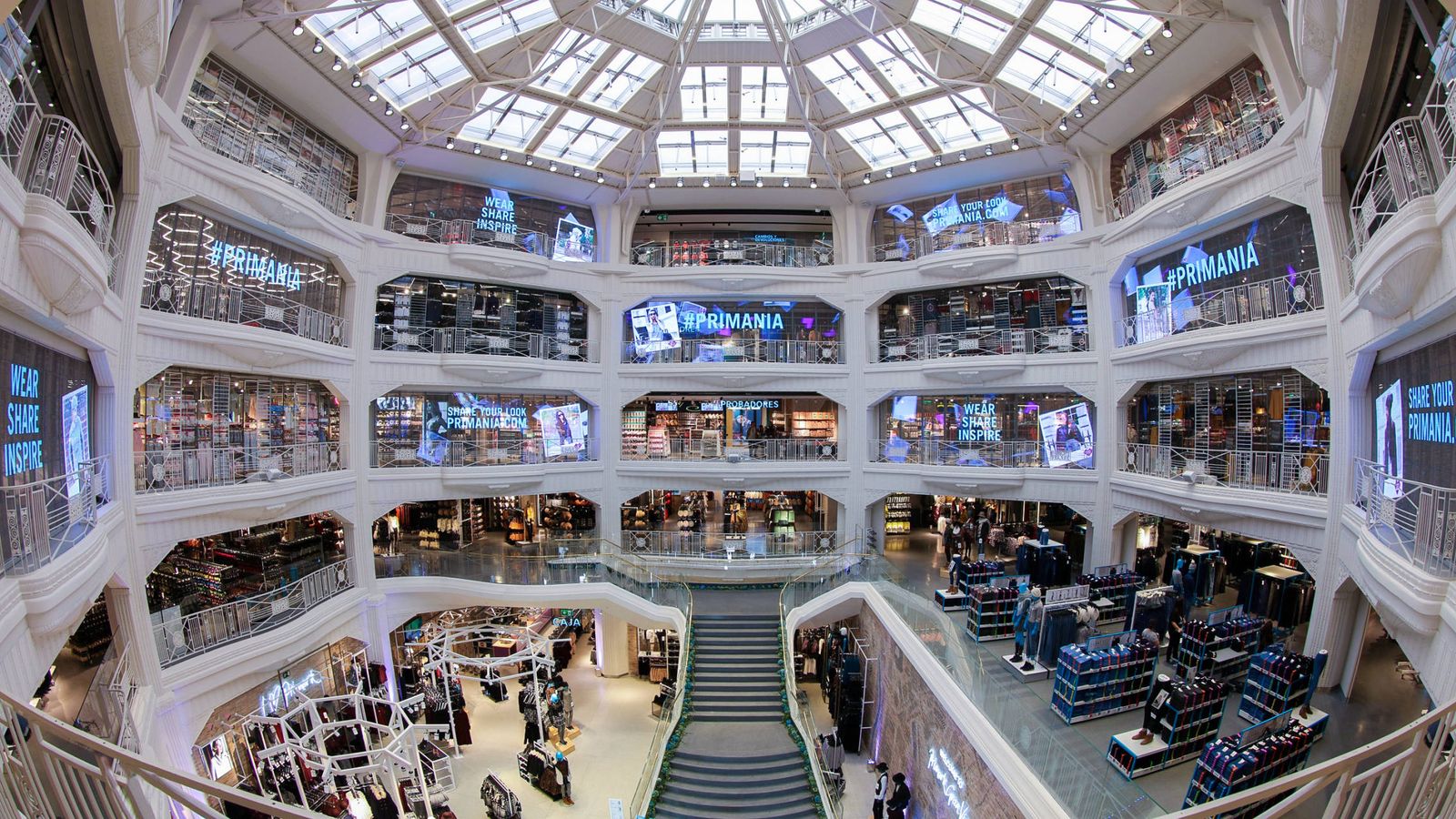 Shopping Centres: Tailor-made solutions for project engineering